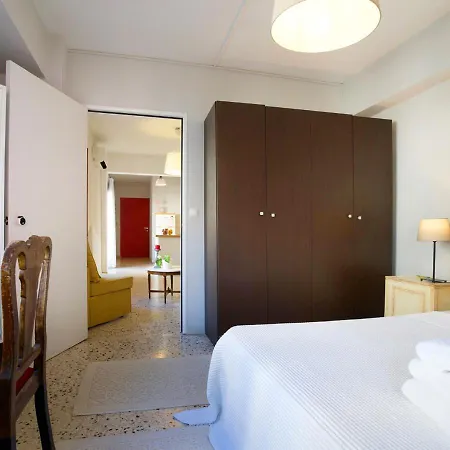 Live In Athens, Psyrri Meet Me Here Aparthotel Athens