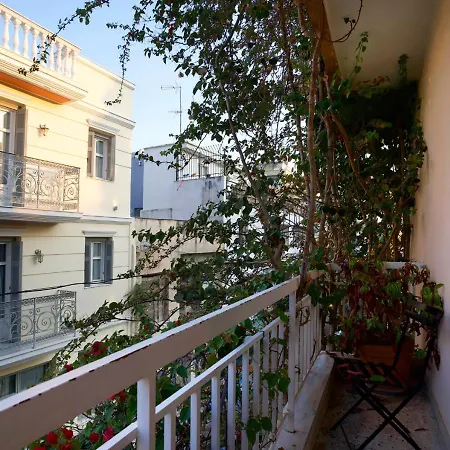 Live In Athens, Psyrri Meet Me Here * Athens