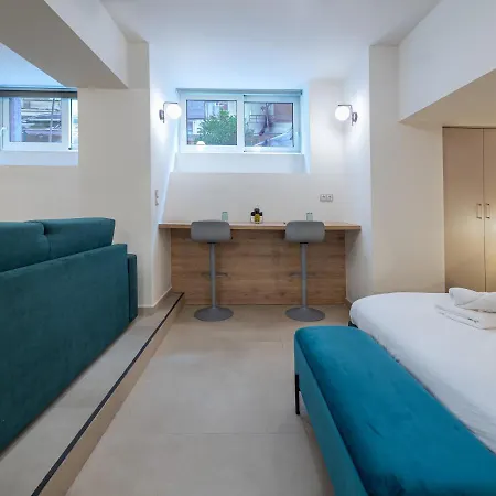 Charming Delphi 1br In Kolonaki, * Athens