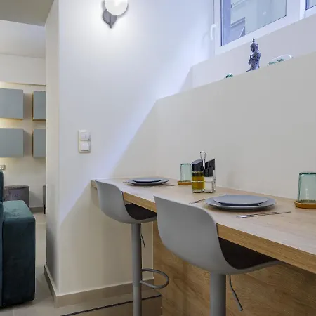 Charming Delphi 1br In Kolonaki,