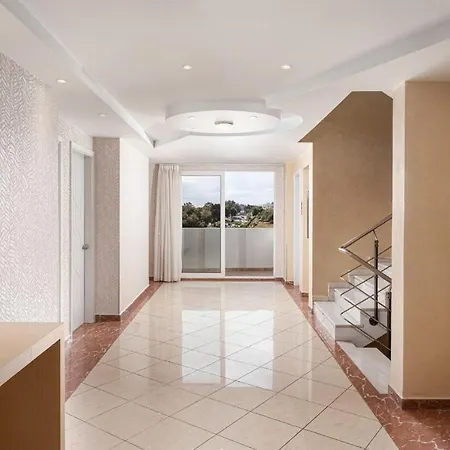 Hotel Kreoli Glyfada Athens