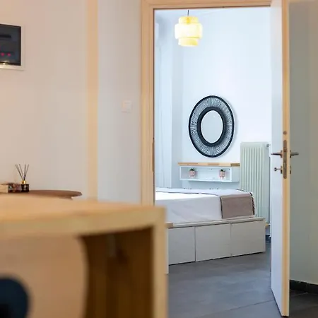 Silk Mill Metaxourgeio, Centre Apartment *