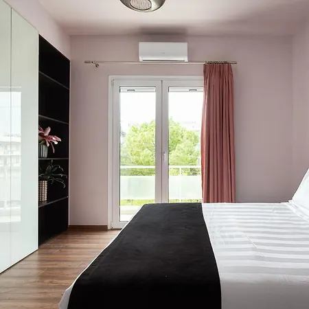 Apartment Glyfada Premium