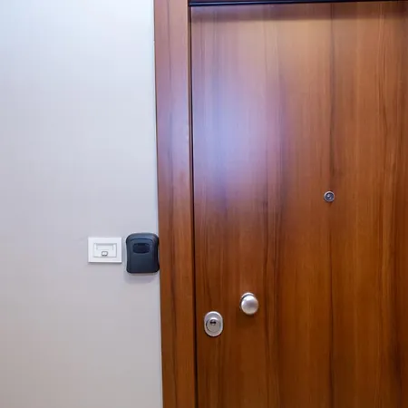 Apartment Charming Across The National Museum Athens