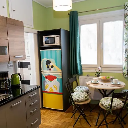 Apartment Charming Across The National Museum Athens