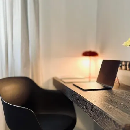 Apartment Yourathens-alice, Urban Stylish With Shaded Balcony Near Kolonaki, Center