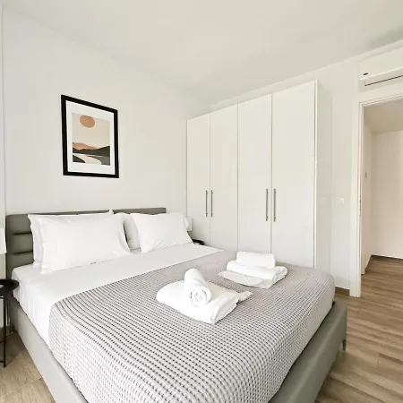 Apartment Kapodistriou By