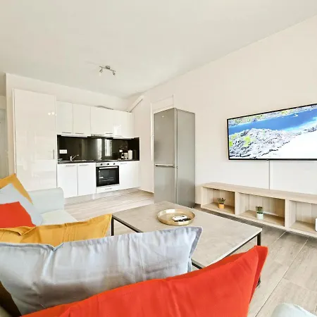Apartment Kapodistriou By
