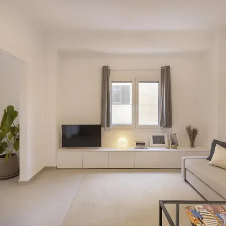 Kerameikou25 Large Apartment