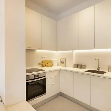 Kerameikou25 Small Apartment *