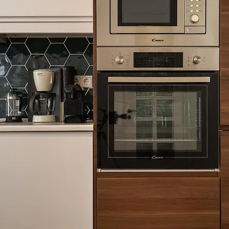 Athenian Classy 2bd Next To Metro Panepistimio Apartment *