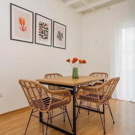 Athenian Classy 2bd Next To Metro Panepistimio Apartment Athens