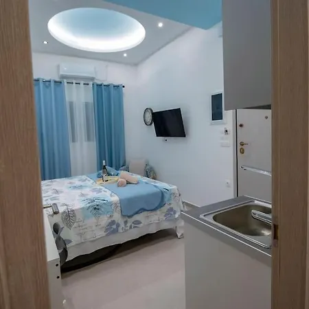 Apartment 'the Aqua'house Project In