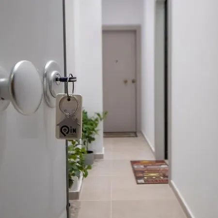 'the Aqua'house Project In Apartment