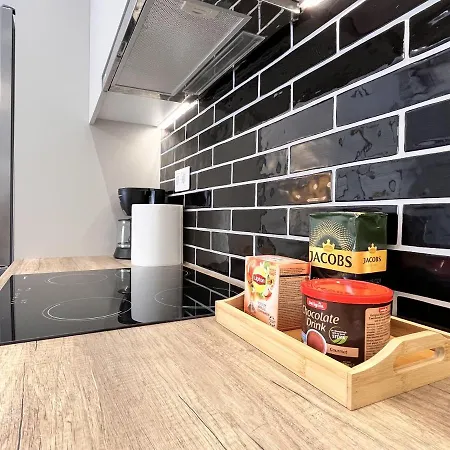 Chic Getaway Near Stavros Niarchos Apartment Athens