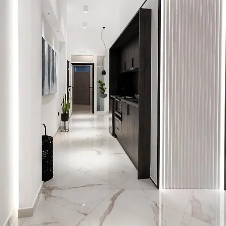 Maison 36 In The Center Of Psyri * Athens