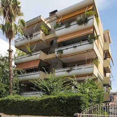 Vrilissia Cozy Apartment Athens