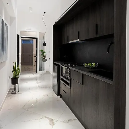 Maison 36 In The Center Of Psyri Athens