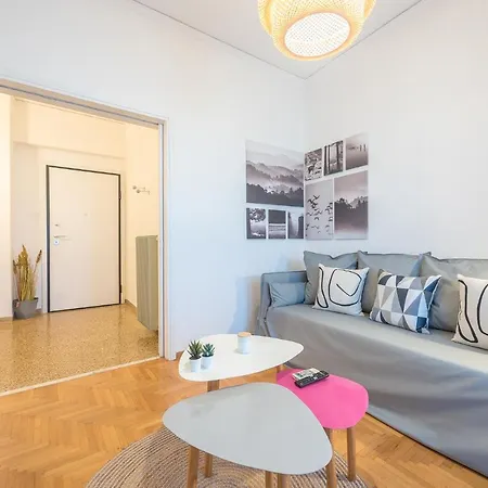 דירה Acropolis View Apt: Cozy In אתונה