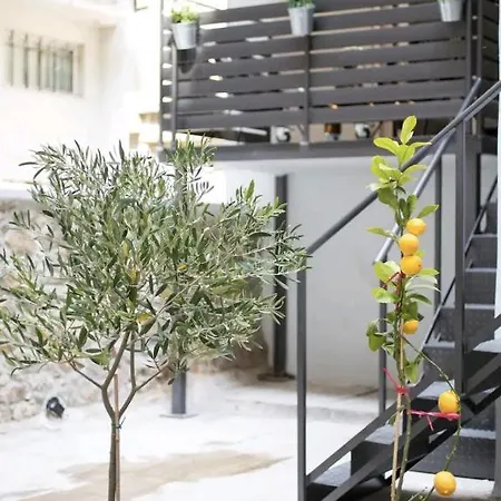 Apartment A Comfortable Small Nearby Acropolis 1