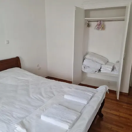 By Paleo Faliro, Really Close To The Sea Apartment
