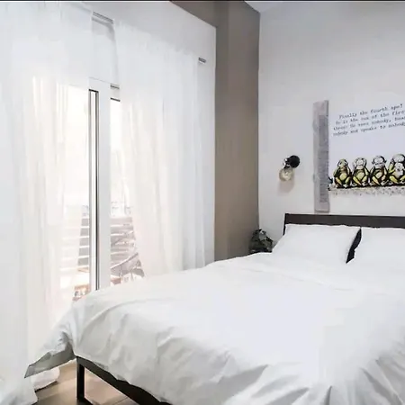 Apartment A Comfortable Small Nearby Acropolis 1 *