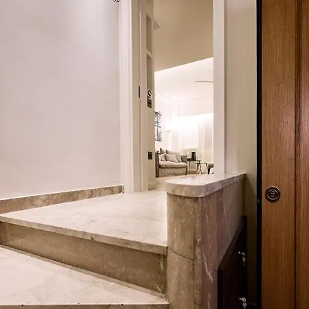 Luxury Living In By The Presidential