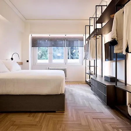 Luxury Living In By The Presidential Apartment Athens