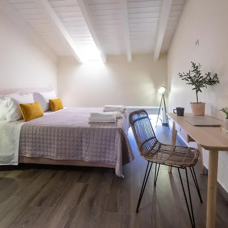Elaia Boutique Bed & Breakfast