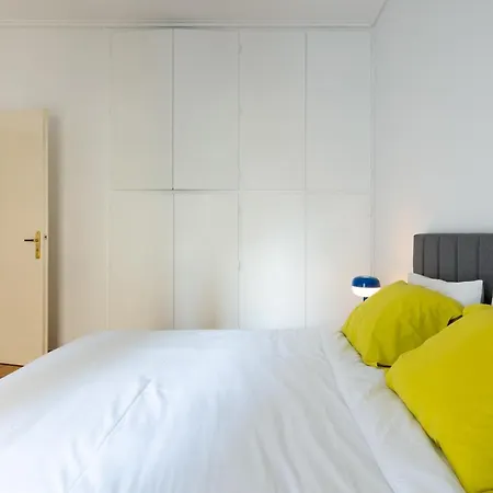 Spacious Downtown Apartment Athens