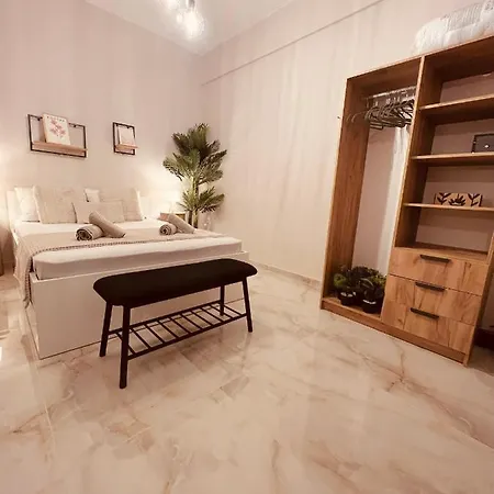 Cactus Luxury Suite2 * Athènes