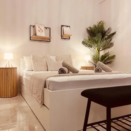 Cactus Luxury Suite2 * Athènes