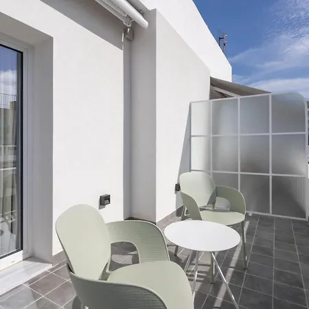 Apartment Ermou 40