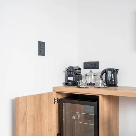 Apartment Ermou 40 *