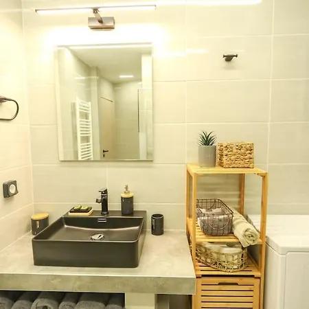 Apartment Modern And Luxury *
