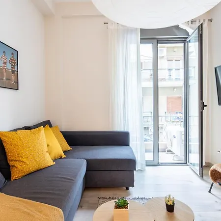 The Beatles 2-bedroom In Apartment *