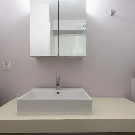 Apartment Artsy Urban Loft In Athens