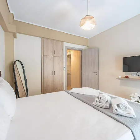 Apartment Stylish By Cloudkeys *