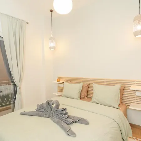 Modern And Luxury Apartment