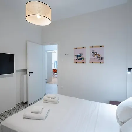 Urban Retreat: Exarcheia Remodel Apartment Athens