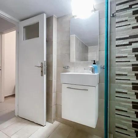 Apartment 1-bedroom Nova *