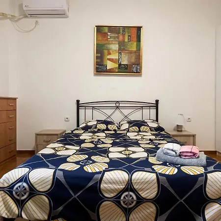 Apartment 3-bedroom Parkside Athens