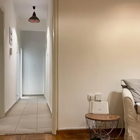 Apartment 3-bedroom Parkside *