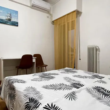 Apartment 3-bedroom Parkside Athens