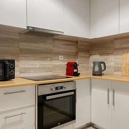 3-bedroom Parkside Athens
