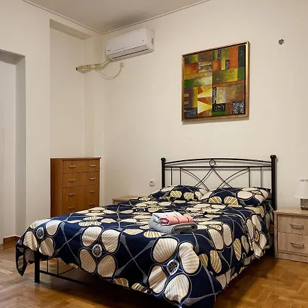 Apartment 3-bedroom Parkside *