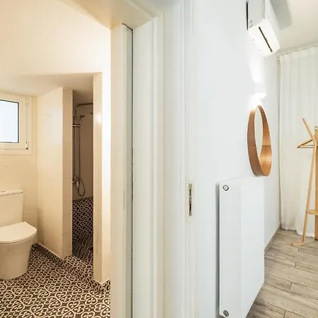 Apartment Central5 Boutique With Common Garden Next To Metro Athens