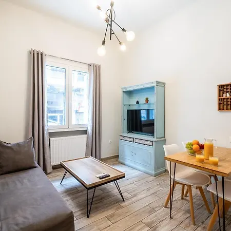 Central5 Boutique With Common Garden Next To Metro Apartment *