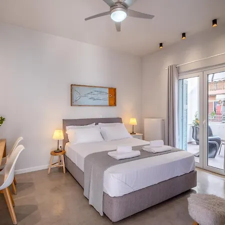 Apartment Central5 Boutique With Common Garden Next To Metro Athens