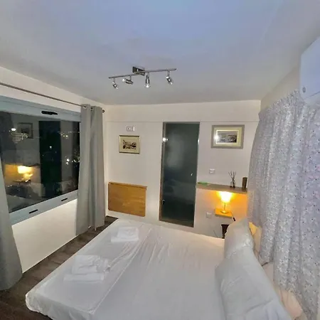 Luxury With Unique View Of The Acropolis Apartamento Atenas